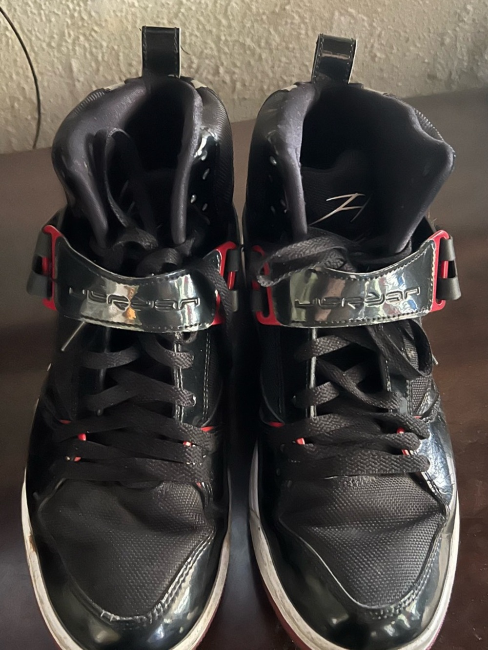 Nike Black and Red High-Top Athletic Sneakers